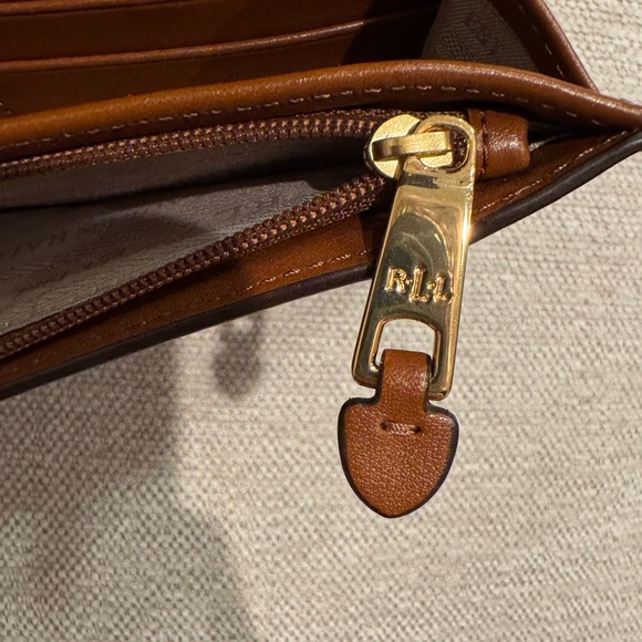 Ralph Lauren Tan Leather Wallet/Clutch Bag w/Detachable Strap - Picture 11 of 12